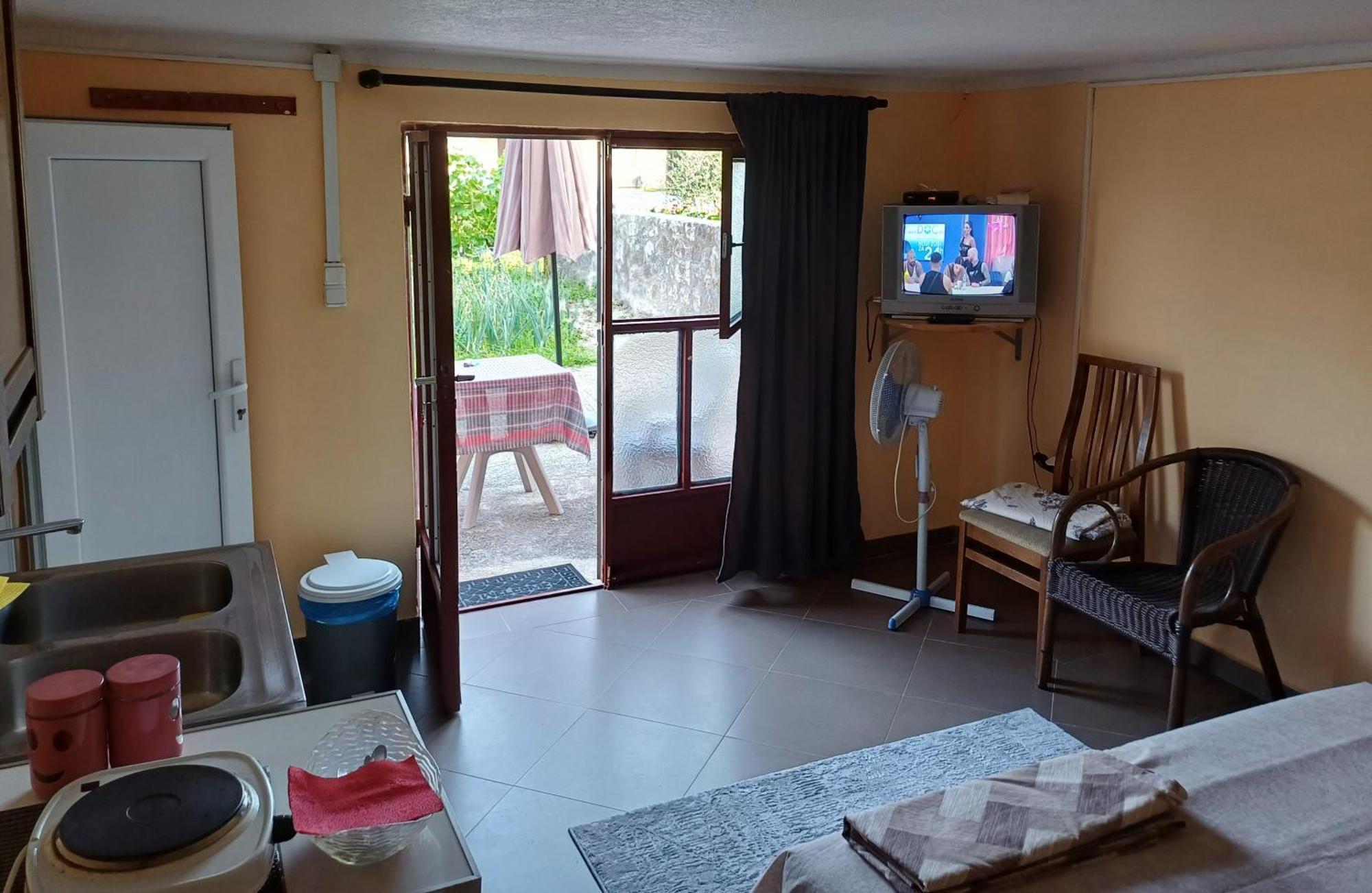 Apartman Pavle 비르파자르 외부 사진